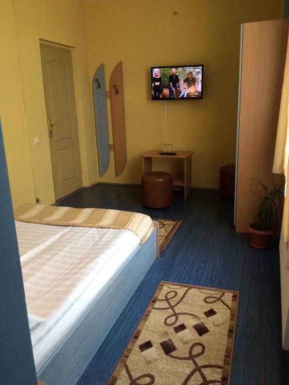 Pensiunea Casa Raul Cluj-Napoca Exterior foto
